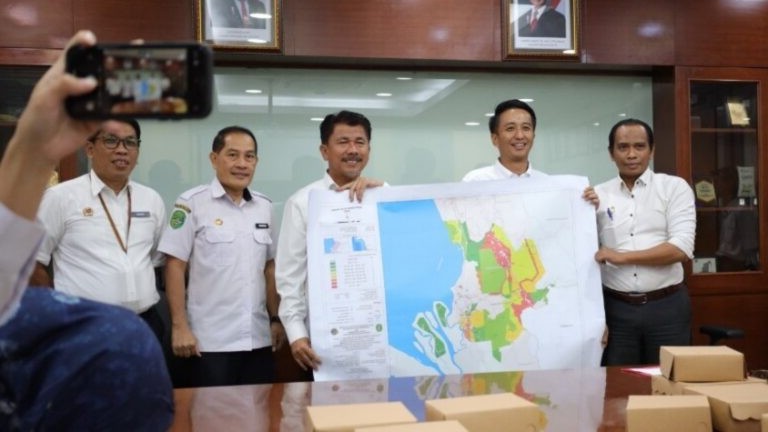 Foto: Pemkab Kukar tinjau ZNT wilayah Kecamatan Muara Badak. (Ist)