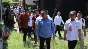 Foto: Bupati Kukar bersama rombongannya.
