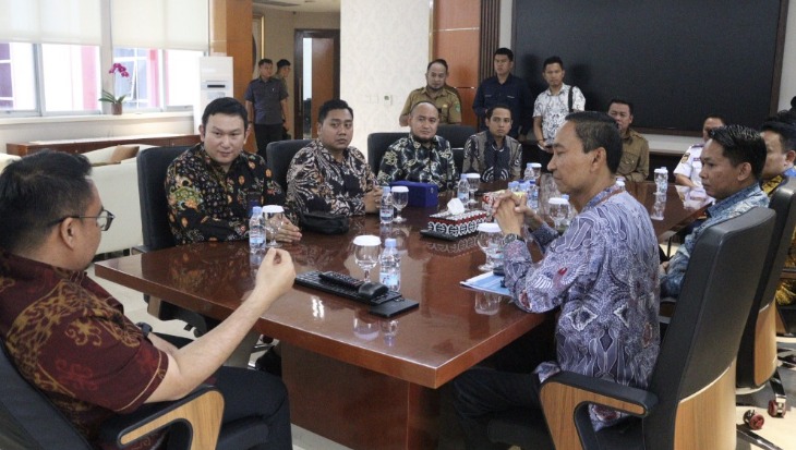 Foto: Kunjungan Kerja manajemen PLN ke Pemkab Kukar.