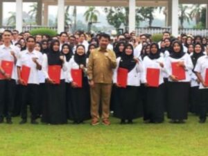 Foto: Foto bersama usai serah terima SK 166 PPPK Kukar. (Ist)